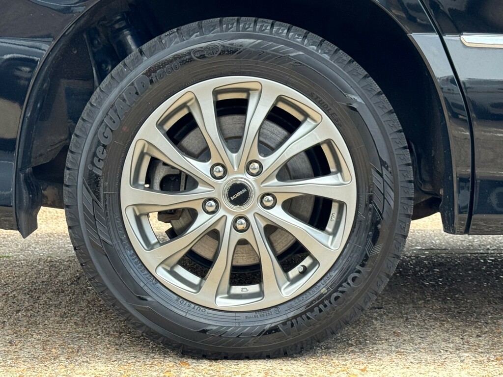 Toyota Estima 2.4 G Imported Silver #90