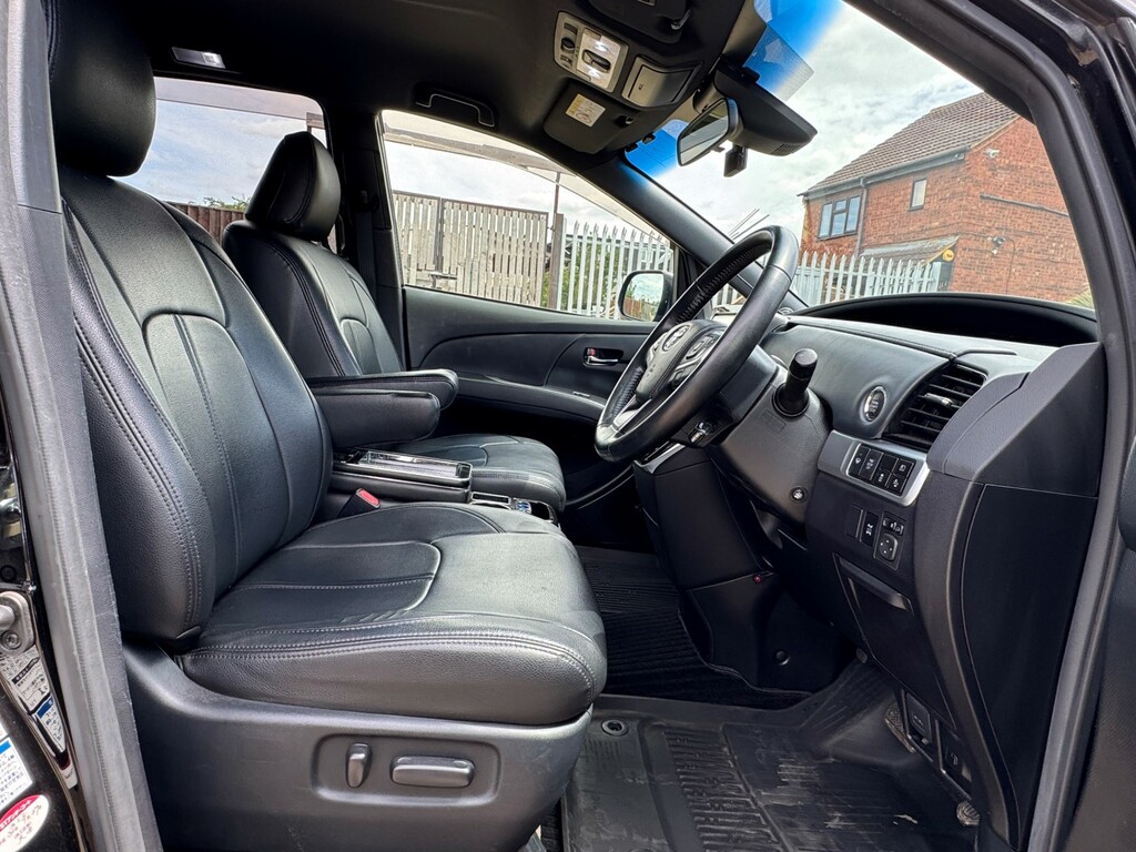 Toyota Estima 2.4 G Imported Silver #10