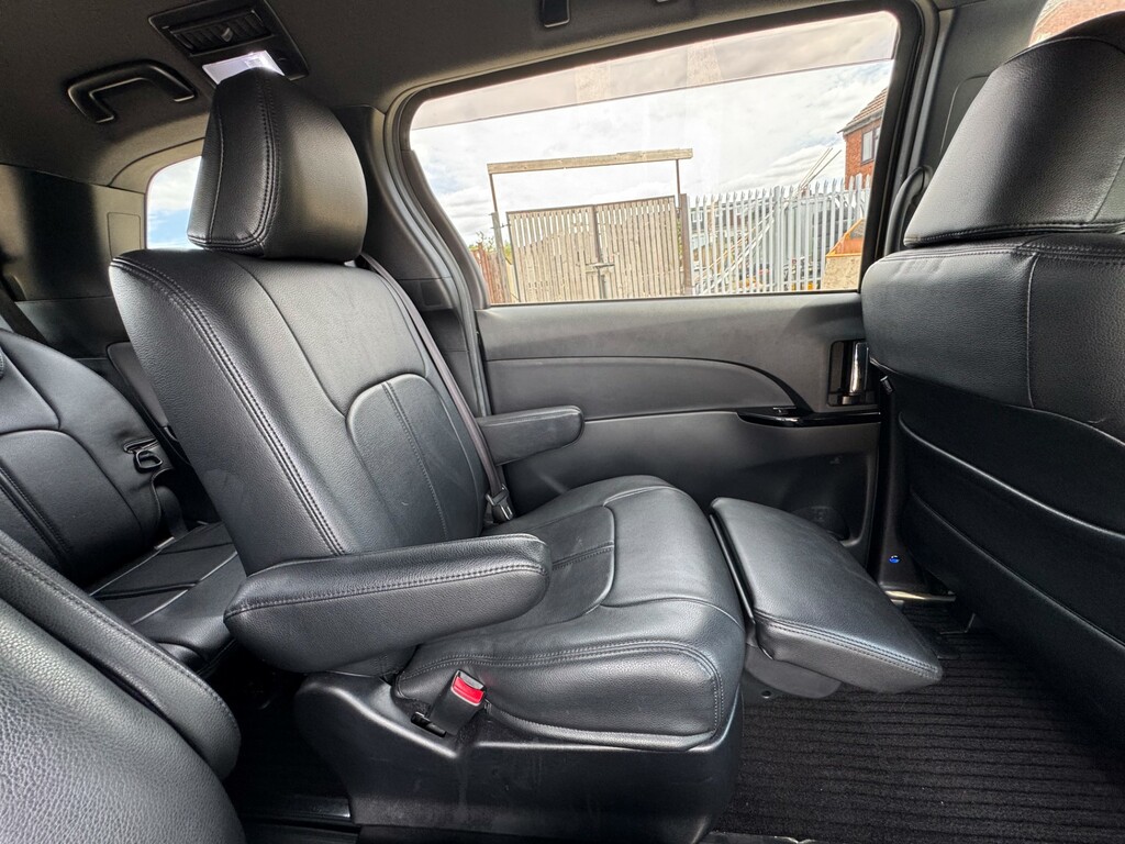Toyota Estima 2.4 G Imported Silver #58