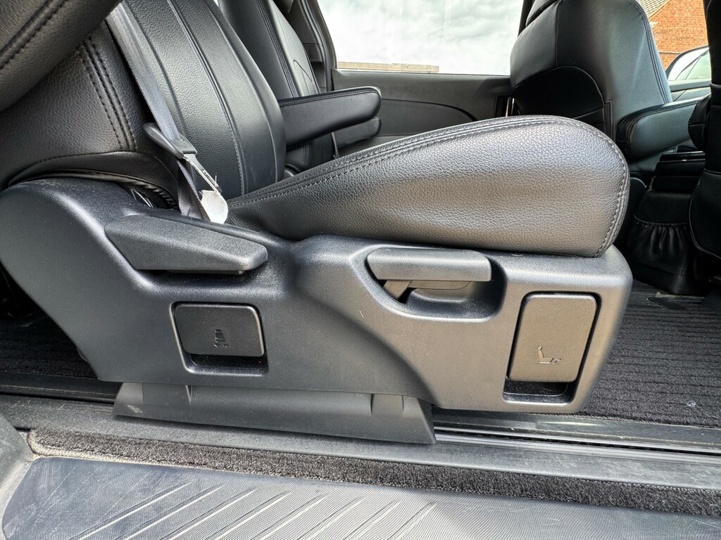 Toyota Estima 2.4 G Imported Silver #63