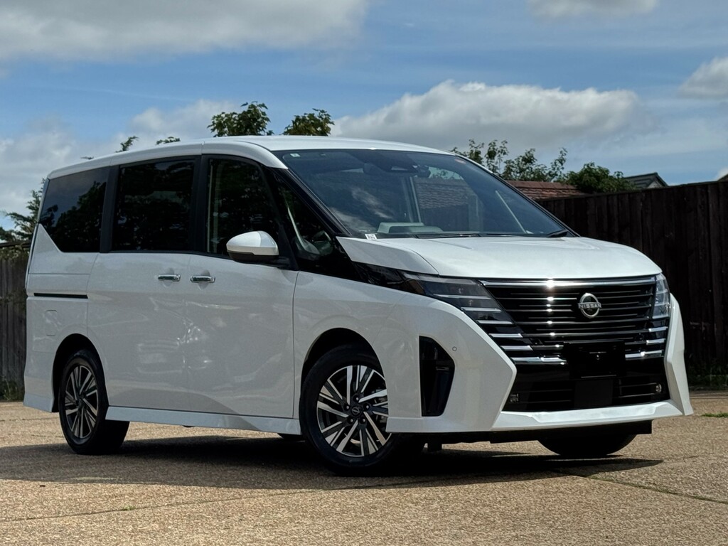 Nissan Serena Mpv White