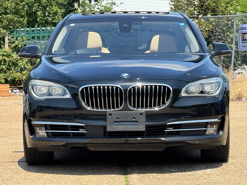 BMW 7 Series Saloon Black #2
