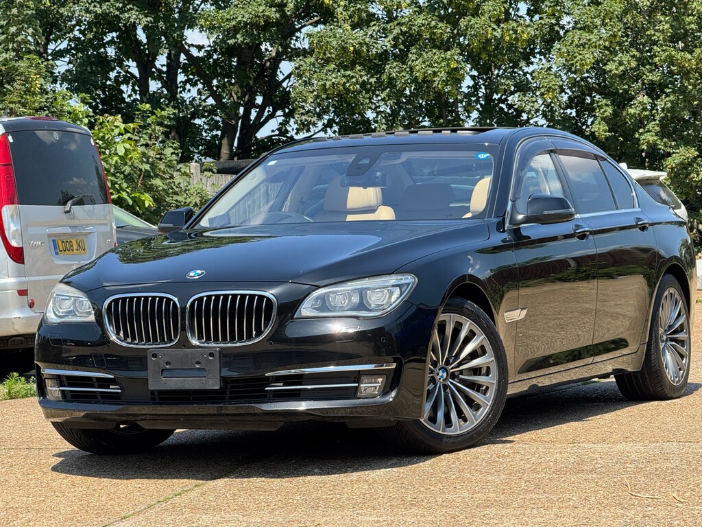 BMW 7 Series Saloon Black #3