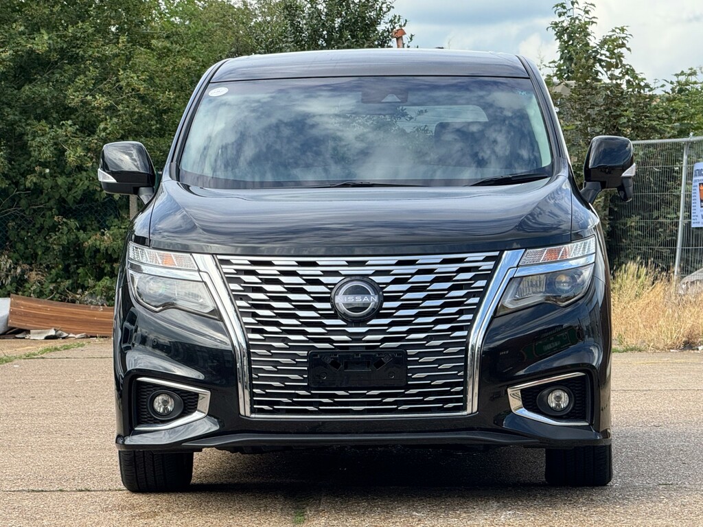 Nissan Elgrand Nissan Elgrand Highway Star S 2.5 23-2 Black #2