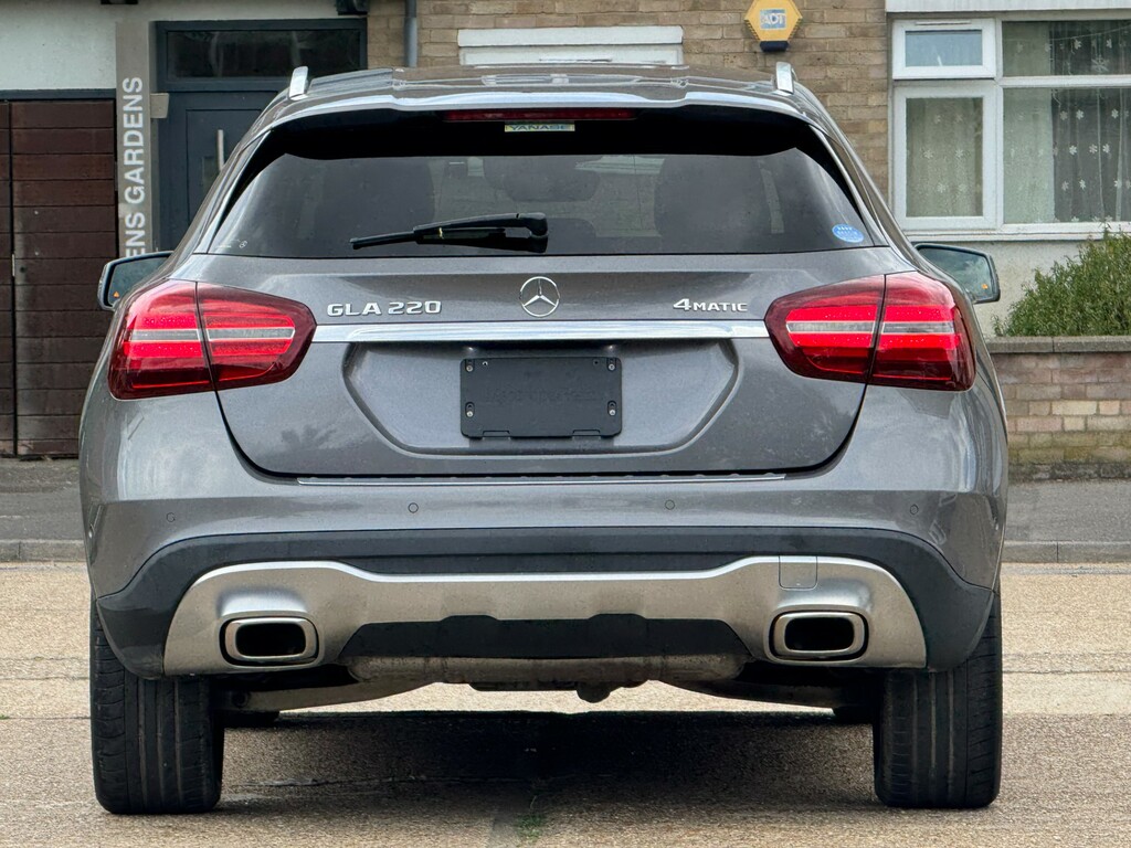 Mercedes-Benz GLA Class Suv Grey #5