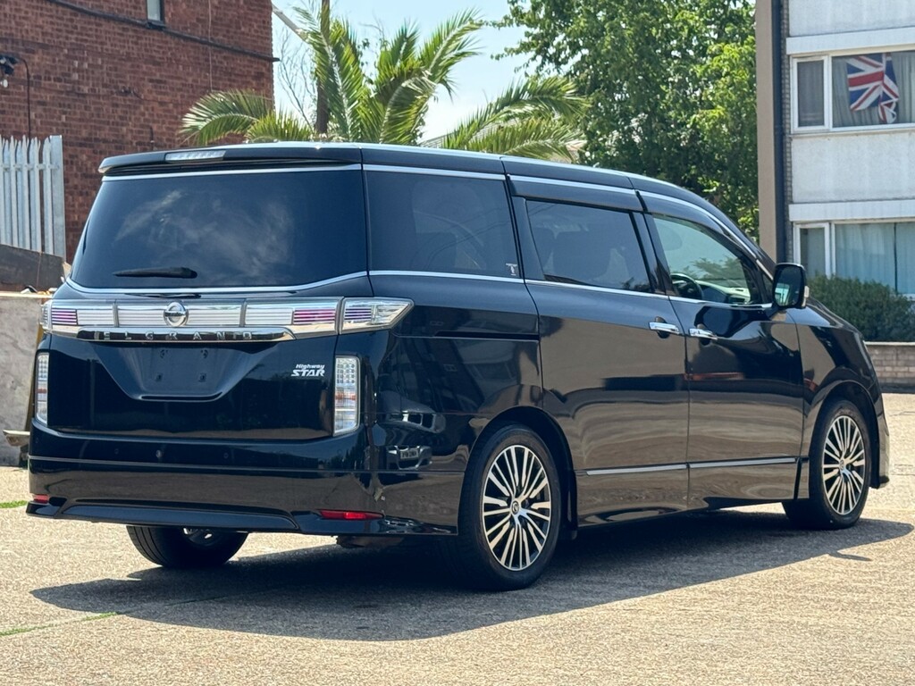 Nissan Elgrand Elgrand Highway Star Premium Edn 3.5L 4Wd A Black #6