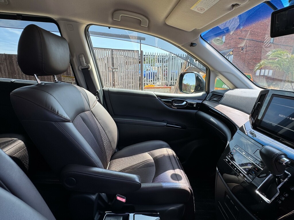 Nissan Elgrand 2.4 2.5 Black #28
