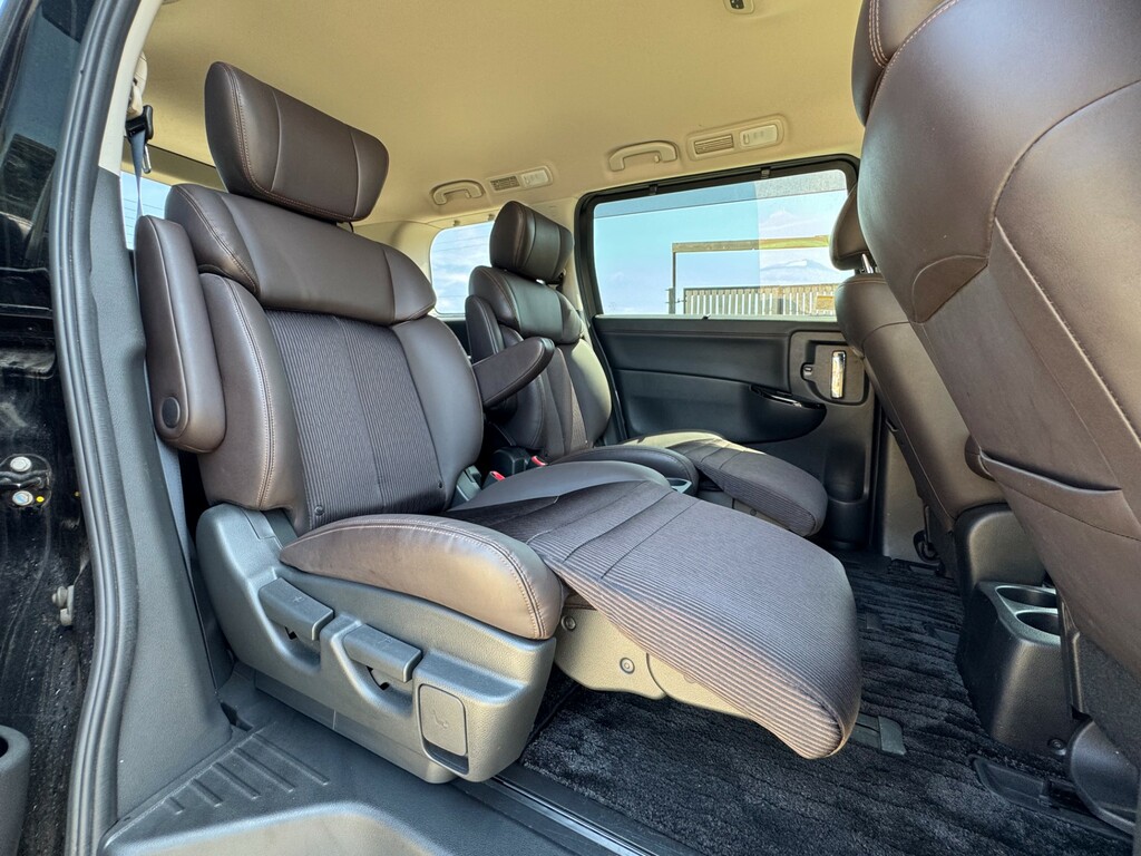 Nissan Elgrand 2.4 2.5 Black #15