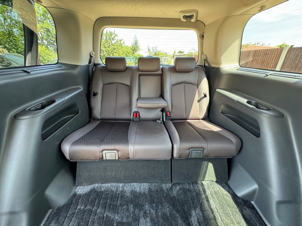 Nissan Elgrand 2.4 2.5 Black #33