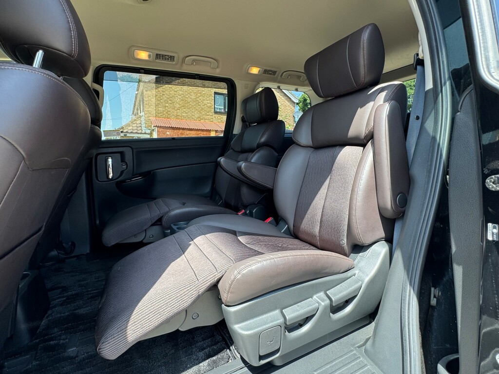 Nissan Elgrand 2.4 2.5 Black #25