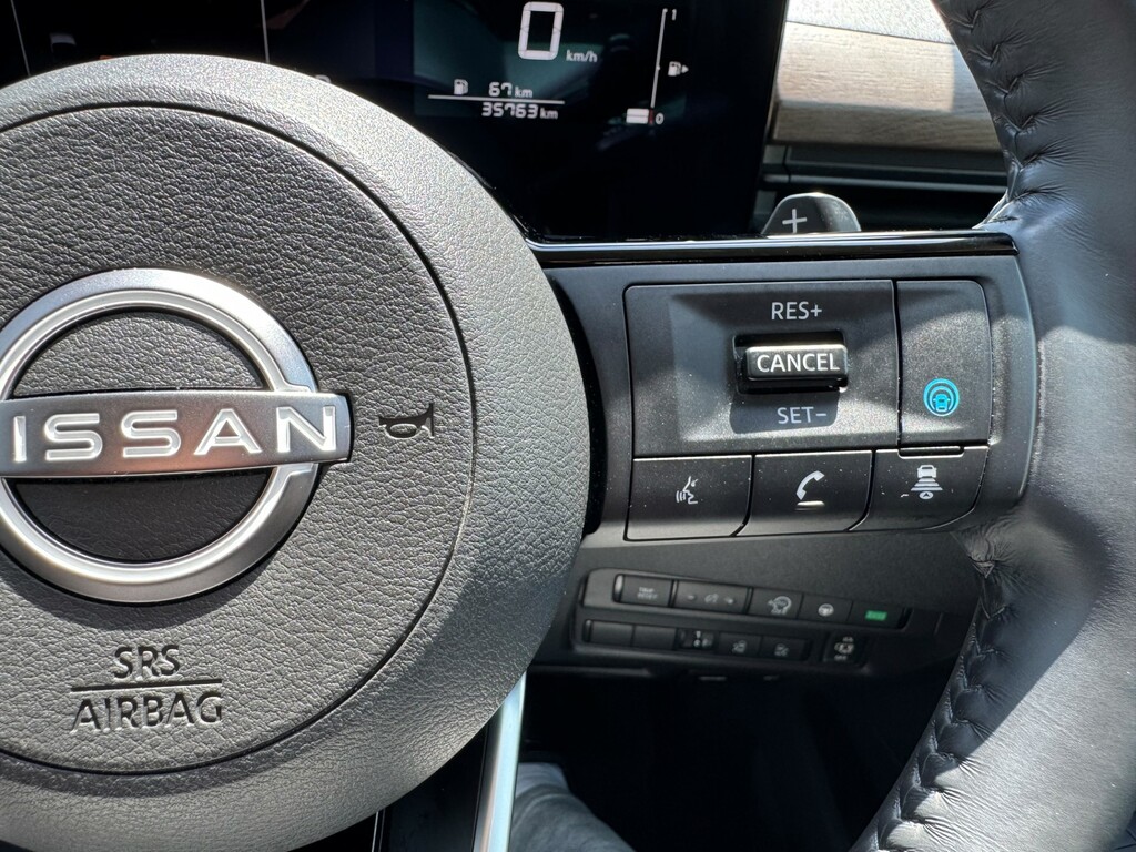 Nissan Serena 0L White #50
