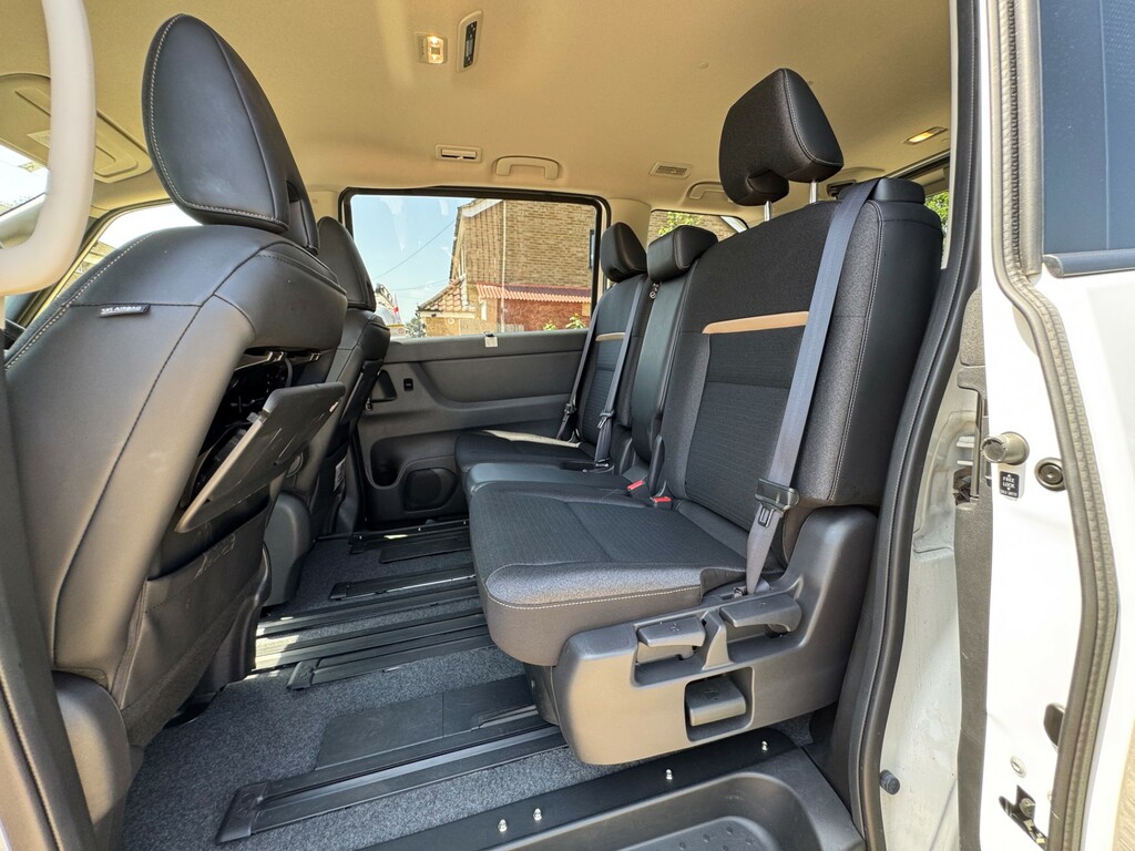 Nissan Serena 0L White #15