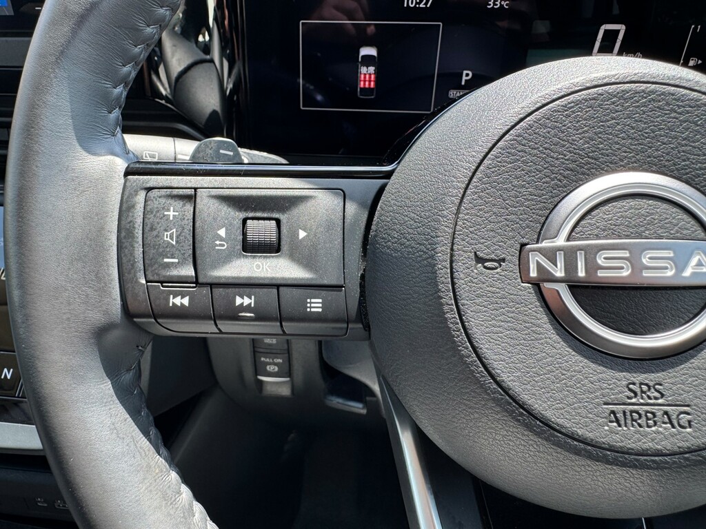 Nissan Serena 0L White #49