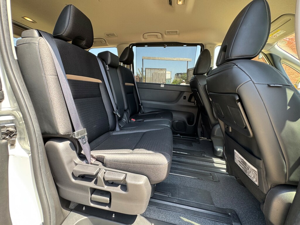 Nissan Serena 0L White #28