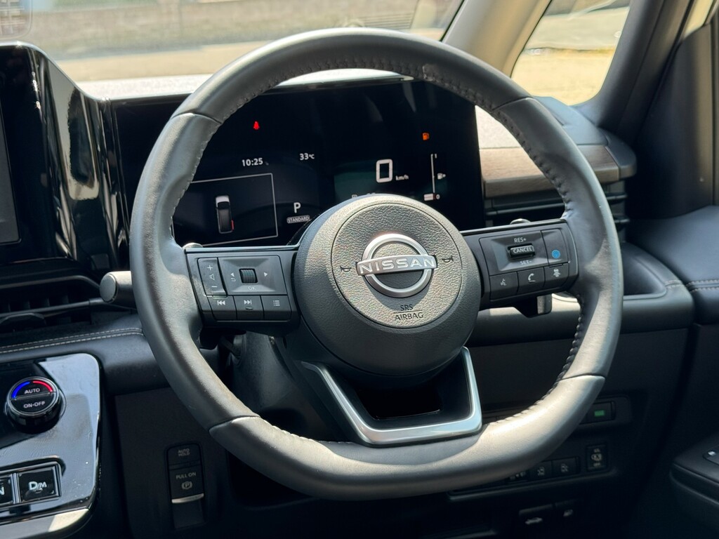 Nissan Serena 0L White #42