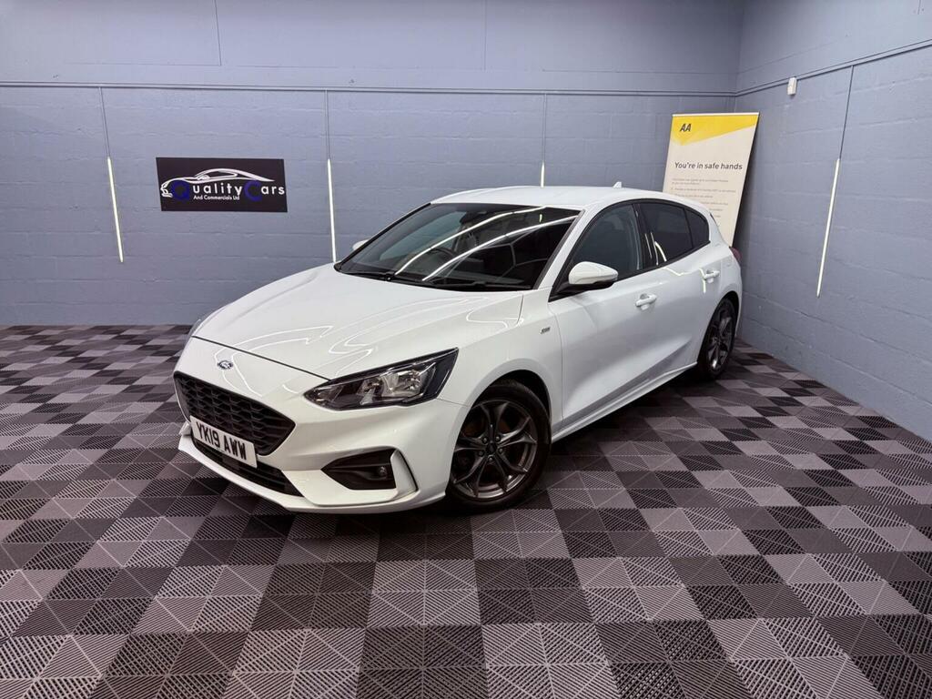 Ford Focus 1.0T Ecoboost St-line Euro 6 Ss YK19AWW White #3