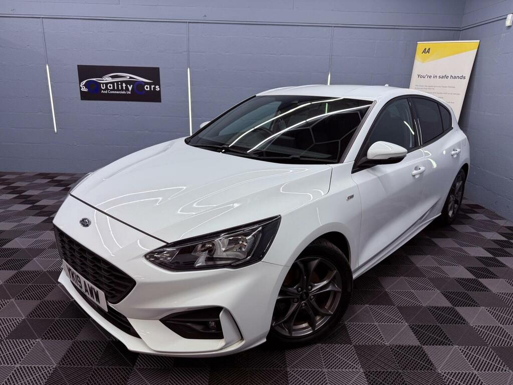 Ford Focus 1.0T Ecoboost St-line Euro 6 Ss YK19AWW White