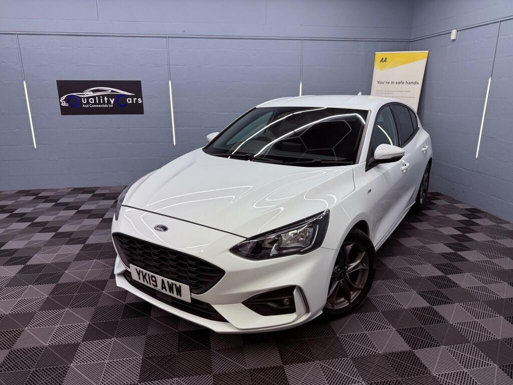 Ford Focus 1.0T Ecoboost St-line Euro 6 Ss YK19AWW White #2