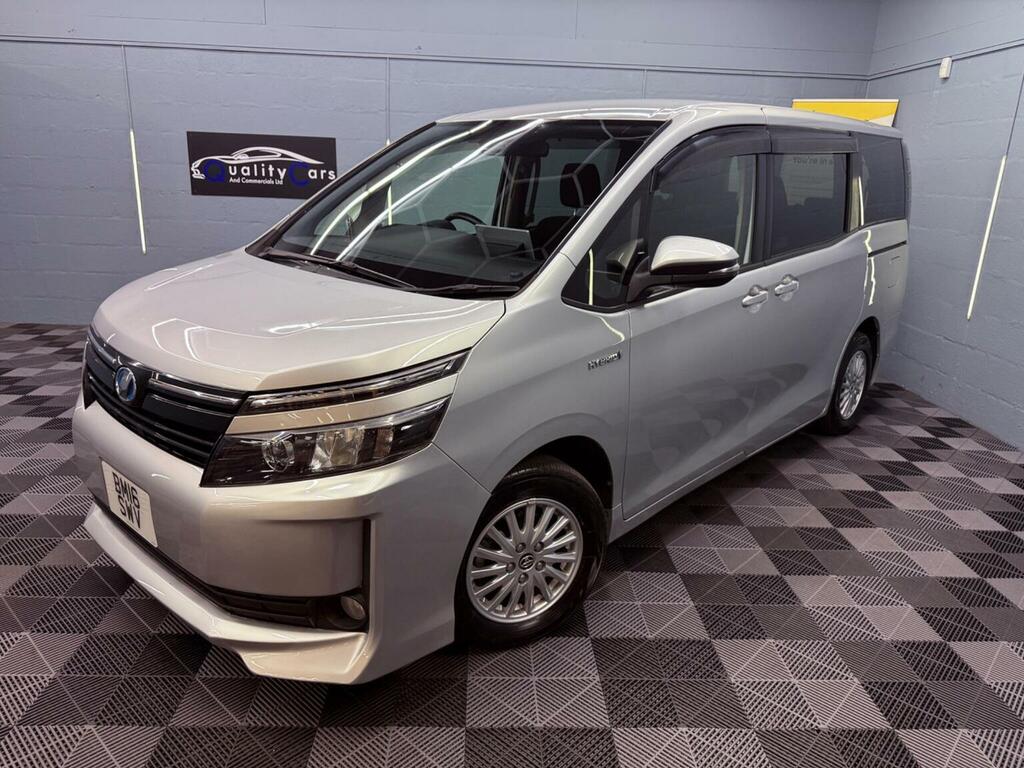 Toyota Noah Noah Voxy Hybrid Zwr80 Silver