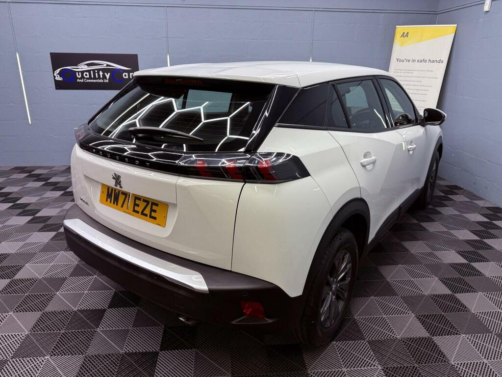 Peugeot 2008 Puretech Gt Premium Suv White #112