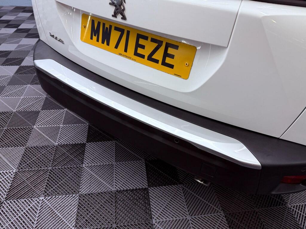 Peugeot 2008 Puretech Gt Premium Suv White #44