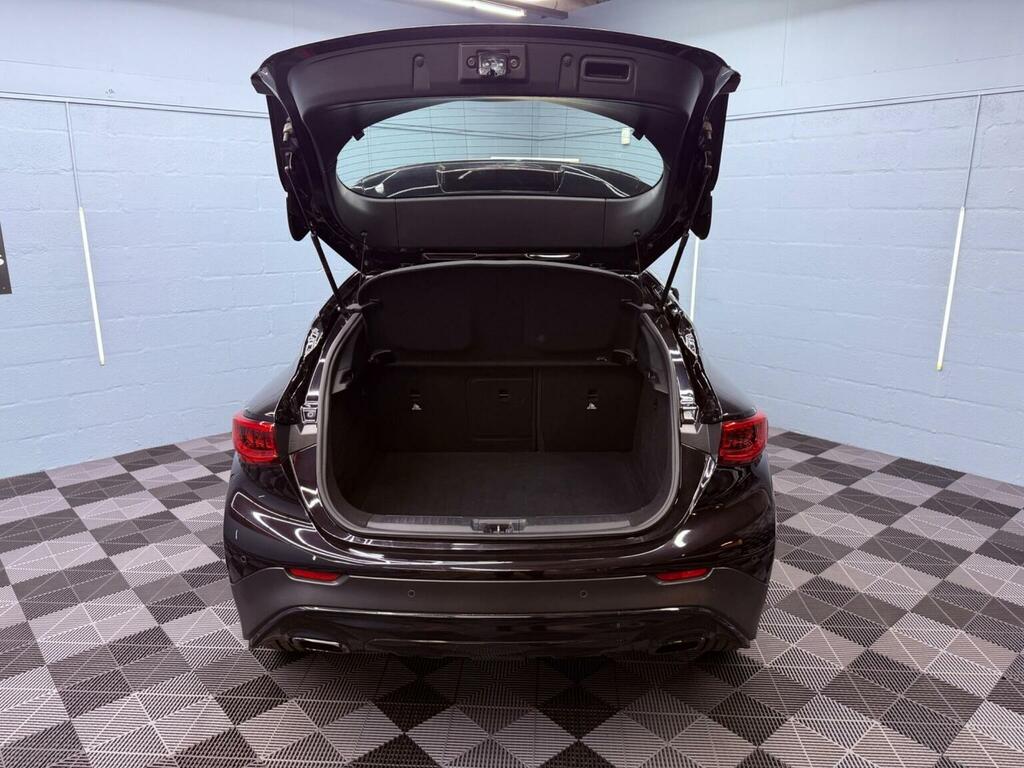 Infiniti QX30 Premium Tech 2.2  #43
