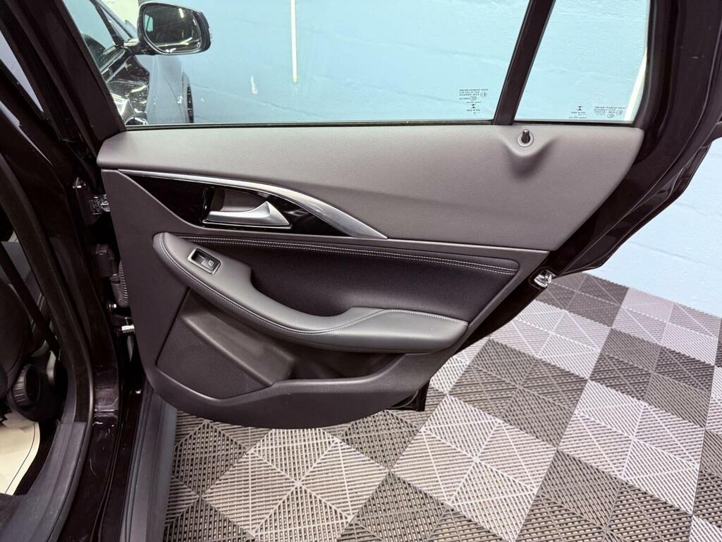 Infiniti QX30 Premium Tech 2.2  #48