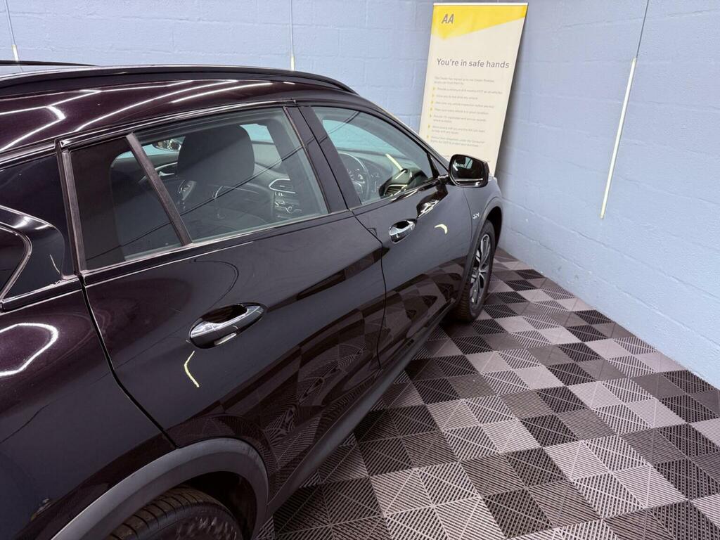 Infiniti QX30 Premium Tech 2.2  #54
