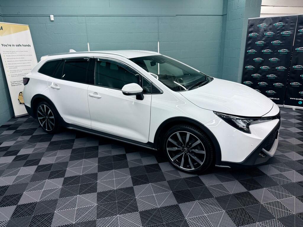 Toyota Corolla 2.0 Vvt-h Trek Special Edition Touring Sports Cvt DU22GXH White #4
