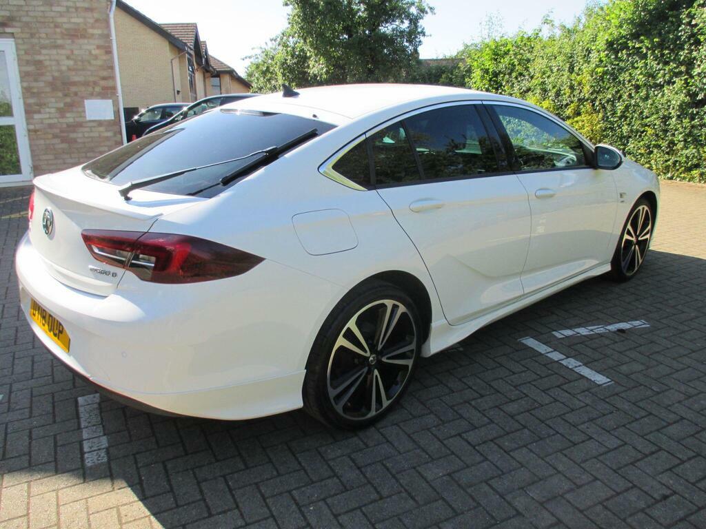 Vauxhall Insignia 2.0 Turbo D Blueinjection Sri VX Line Nav Grand Sp DY18OUP White #5