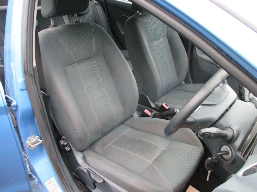 Ford Fiesta 1.25 Zetec 82 Black #15
