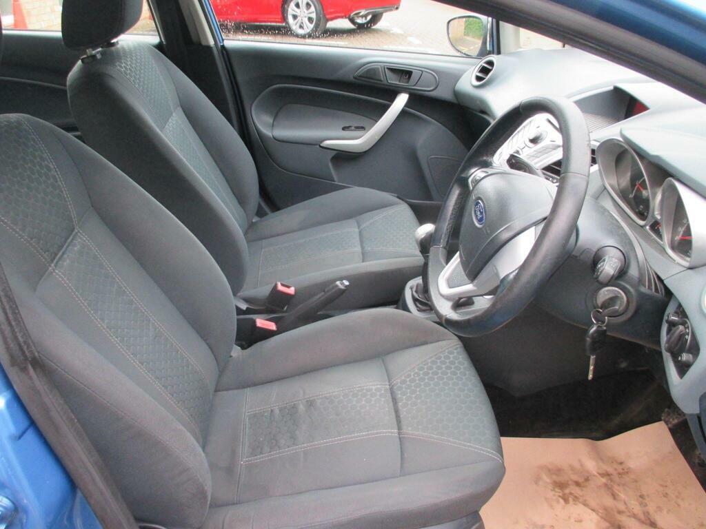Ford Fiesta 1.25 Zetec 82 Black #16