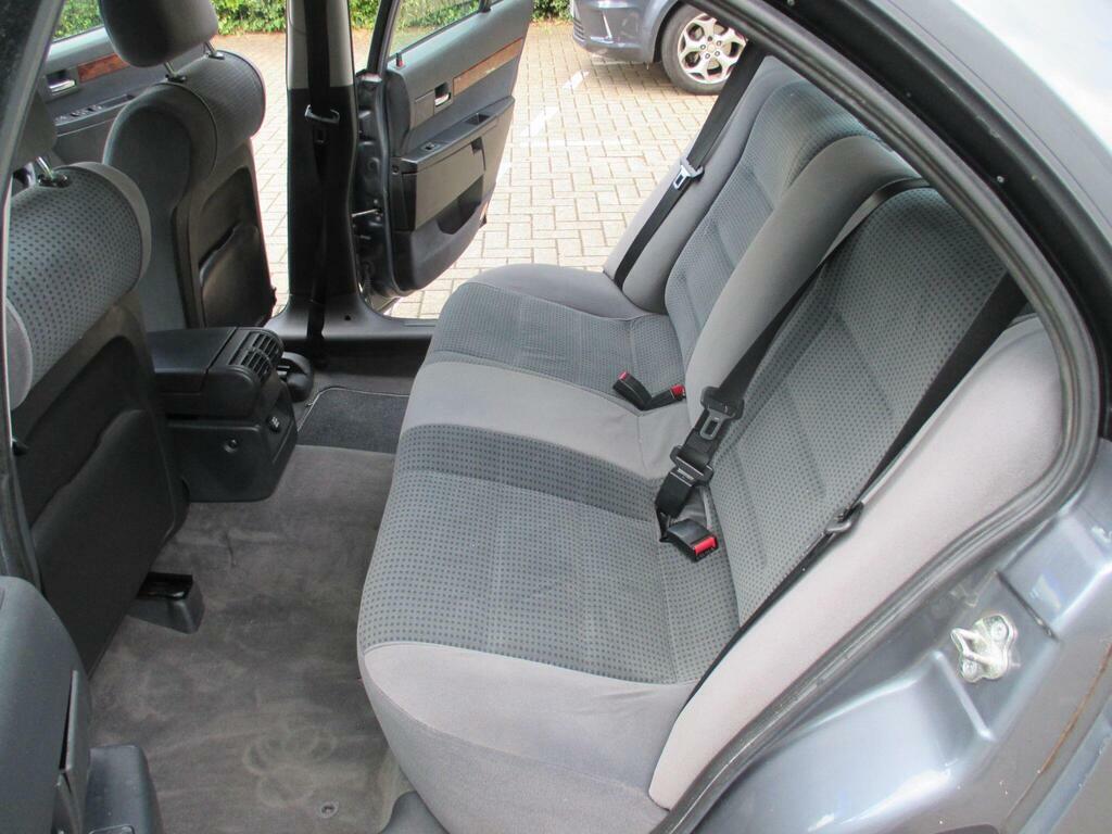 Vauxhall Omega 2.2L Cd 16V Gold #28