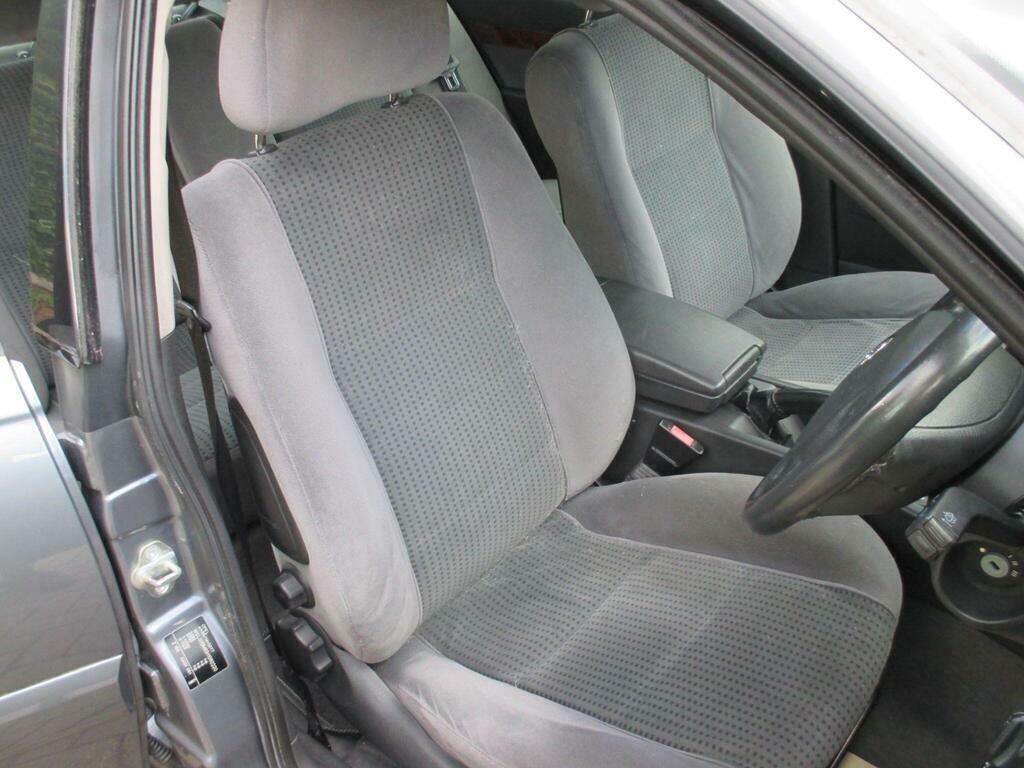 Vauxhall Omega 2.2L Cd 16V Gold #20