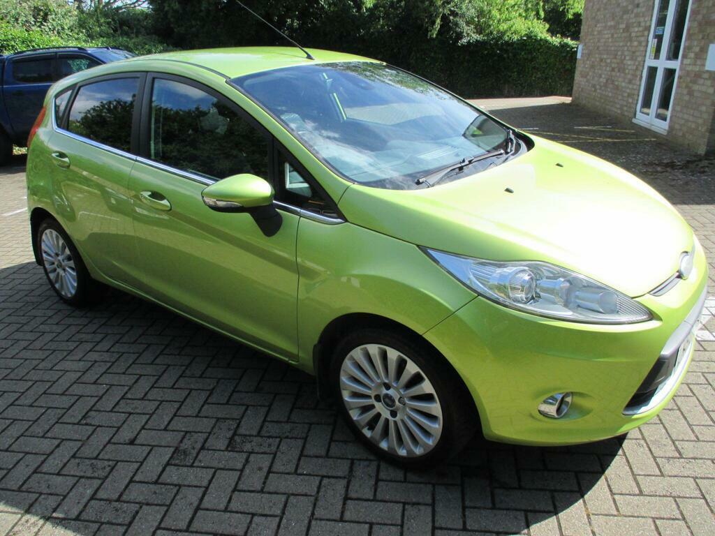 Ford Fiesta 1.4 Titanium Green