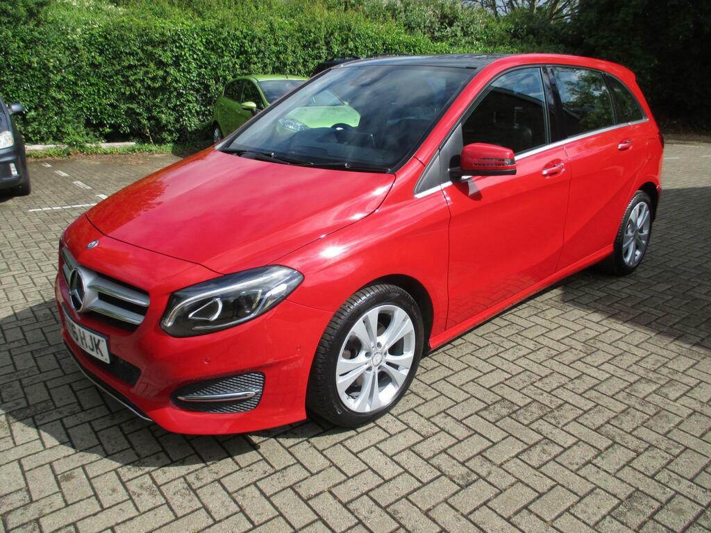 Mercedes-Benz B Class 1.6 B180 Sport Premium Plus Euro 6 S S Red #2