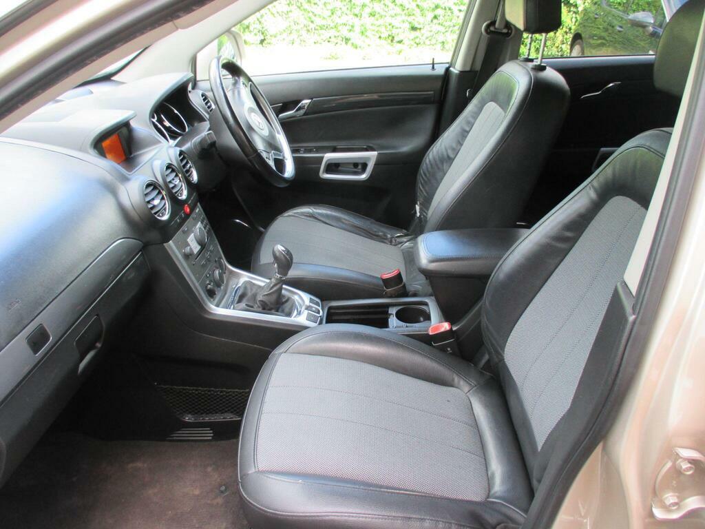 Vauxhall Antara Antara Exclusiv Cdti Ss Silver #25