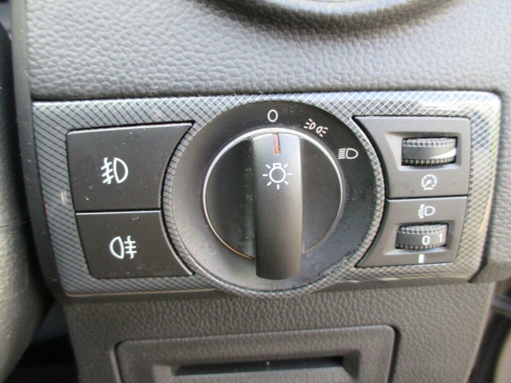Vauxhall Antara Antara Exclusiv Cdti Ss Silver #40