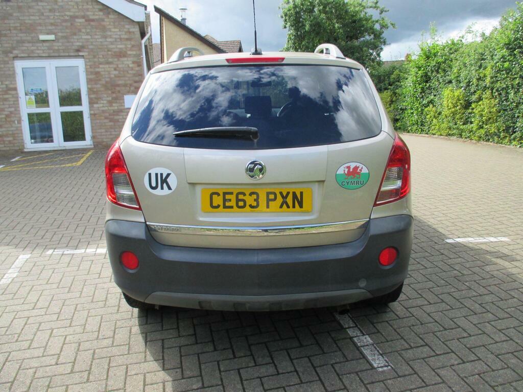 Vauxhall Antara 2.4 Exclusiv 2Wd Euro 5 Yellow #4