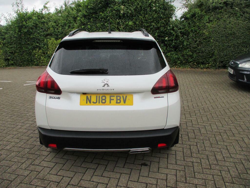 Peugeot 2008 1.2 Puretech Gt Line Euro 6 S S White #4