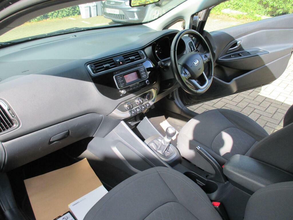 Kia RIO 1.1 Crdi Ecodynamics Se Hatchback Manua Red #16
