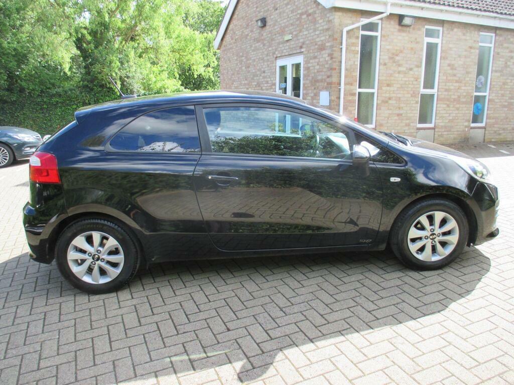 Kia RIO 1.25 Sr7 Euro 6 Black #6