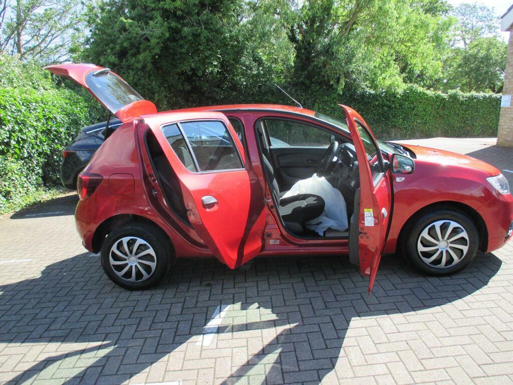 Dacia Sandero Hatchback Blue #9