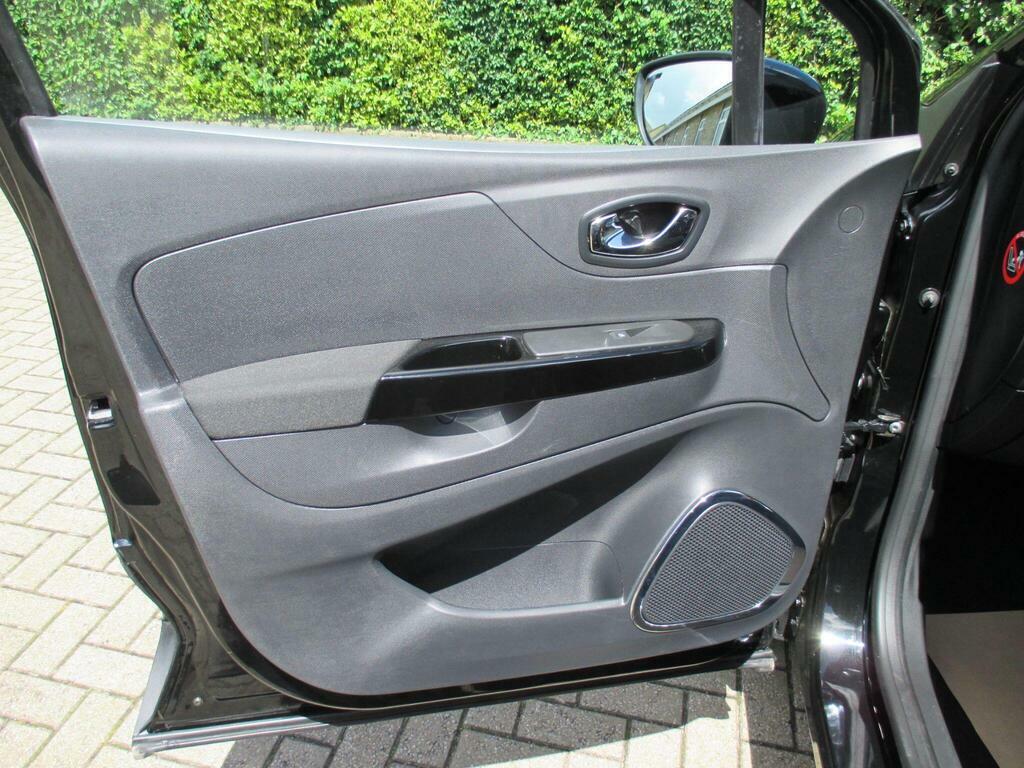 Renault Captur 0.9L Dynamique S Nav Black #44