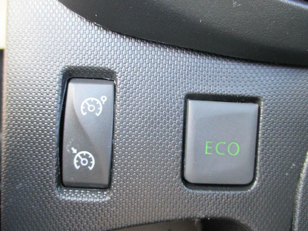 Renault Captur 0.9L Dynamique S Nav Black #37