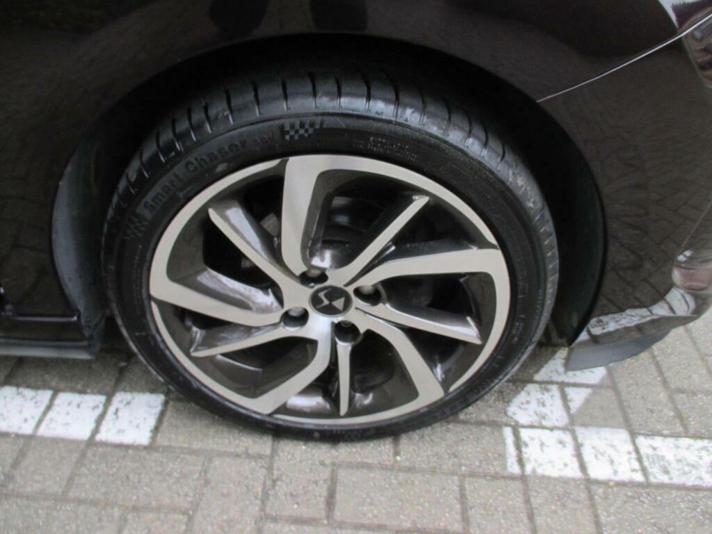 DS DS 3 3 1.2 Puretech Tyle Nav Euro 6 Ss Black #11