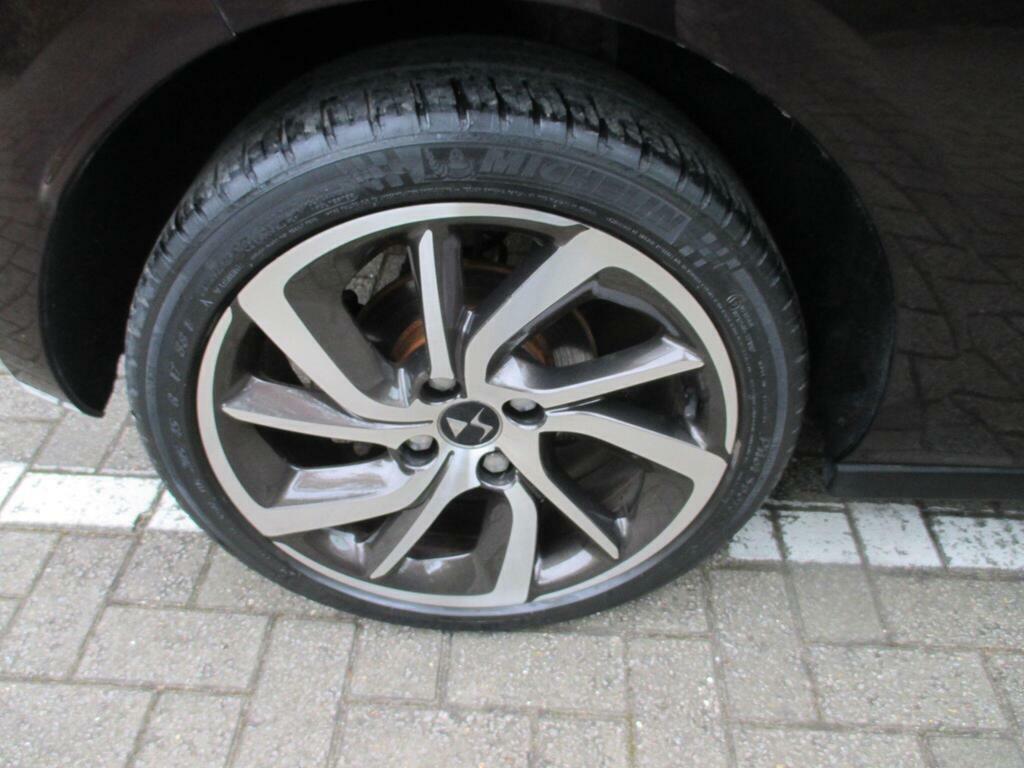 DS DS 3 3 1.2 Puretech Tyle Nav Euro 6 Ss Black #10