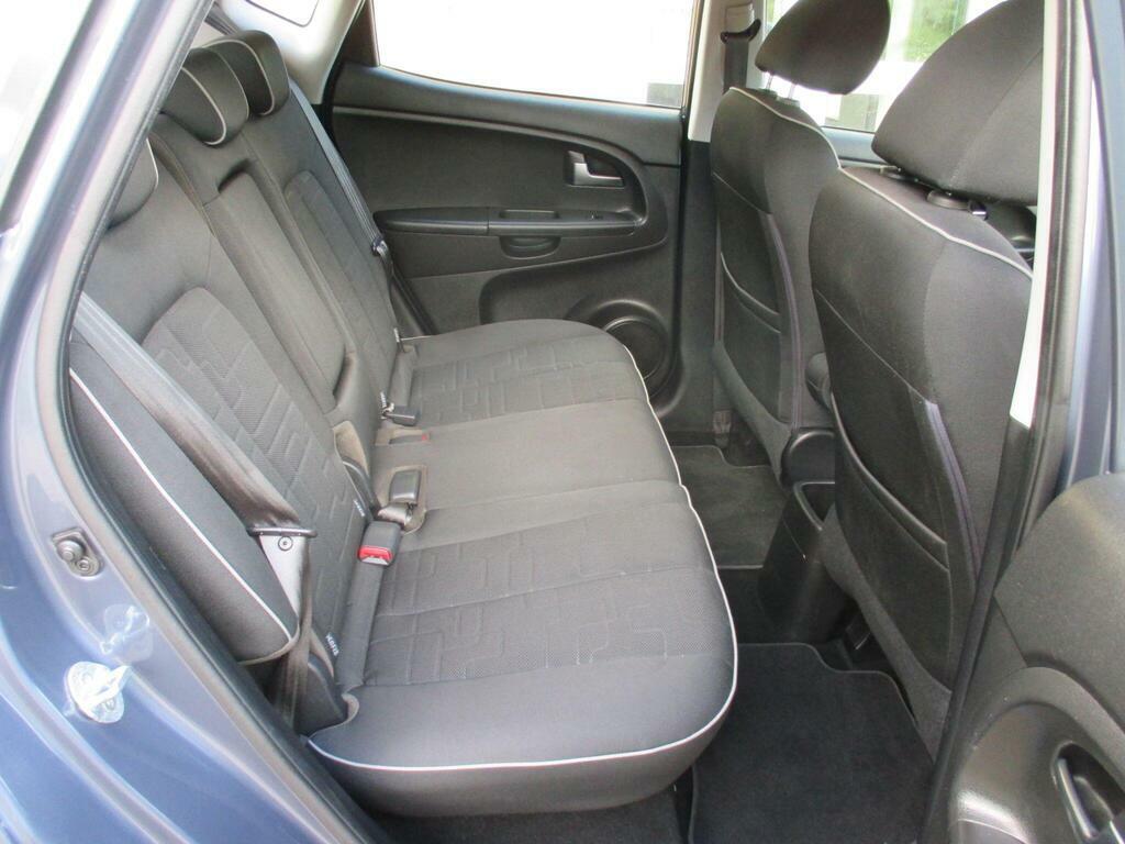 Kia Venga 1.6 3 Mpv #28