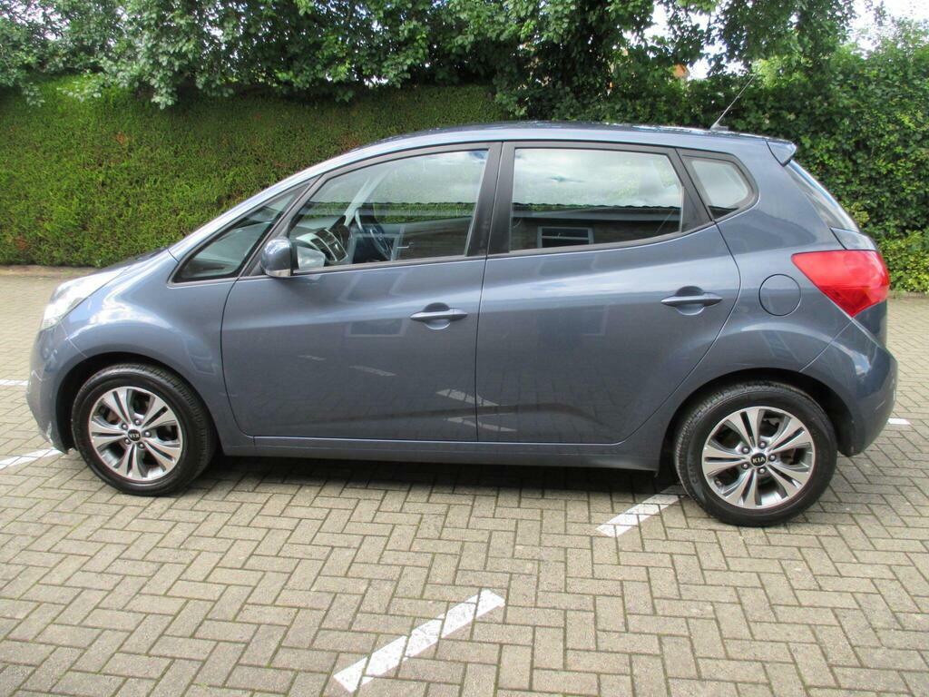 Kia Venga 1.6 3 Mpv #7