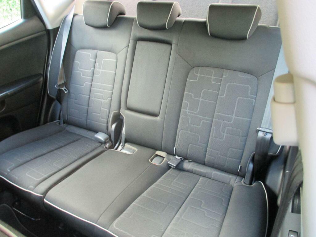 Kia Venga 1.6 3 Mpv #26